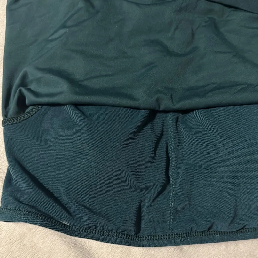 Women's Black Crop Top - Picture 4 of 4